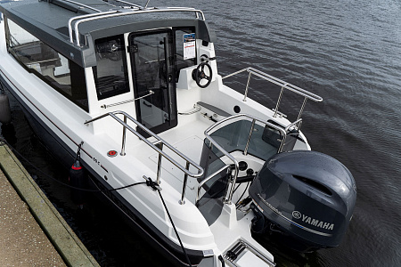 Катер Yamarin Cross 60 Cabin